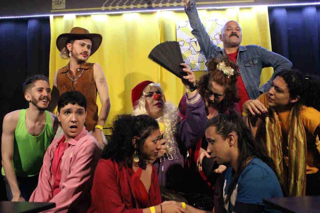 Aquendaí - A Primeira Noite de Improviso do Festival Aquenda lá no Vila Sônia Comedy (Elenco da noite: Priscilla, Edu Achiles, Gustavo Bucker, Amanda Massaro, Fernando Piraña, Jo Camilo, Leo Castilhos, @leocastilhos Bárbara Arakaki e Régis Araújo)